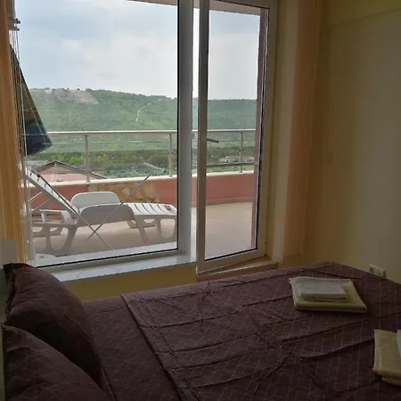公寓 The Seaview Jacuzzi Complex Karia 卡瓦尔纳