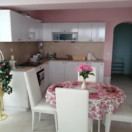 公寓 The Seaview Jacuzzi Complex Karia 卡瓦尔纳