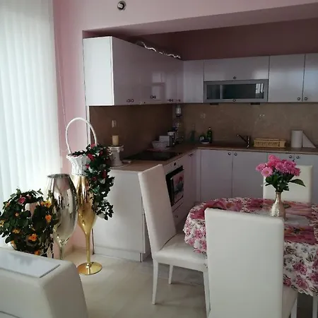 The Seaview Jacuzzi Complex Karia Apartment Kavarna