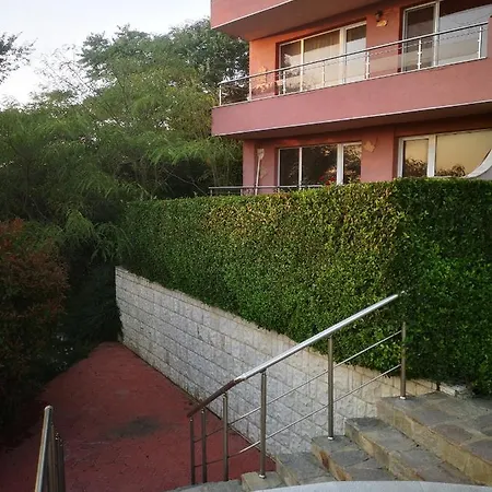The Seaview Jacuzzi Complex Karia Kavarna