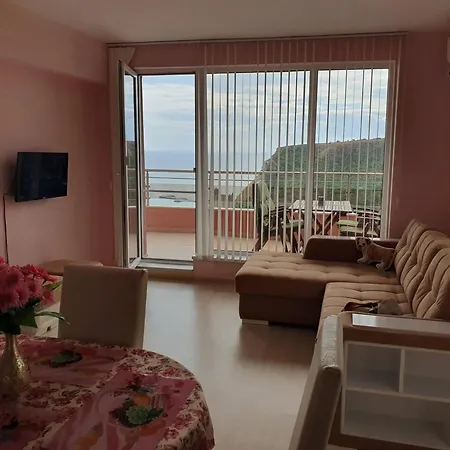 The Seaview Jacuzzi Complex Karia Lägenhet